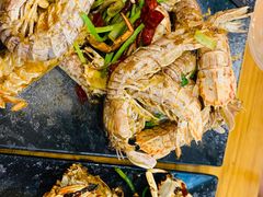 -老东镇啤酒屋海鲜加工·蒸汽海鲜·海鲜烧烤(台东店)