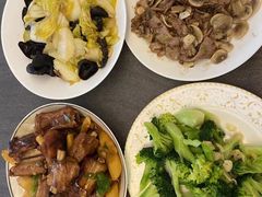 -爱月宝月嫂·育儿嫂(哈尔滨总店)