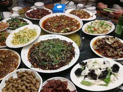 -江湖黑大兔(杨家坪店)
