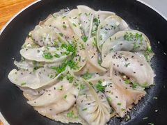 -小金鬼·煎饺·鸽子汤