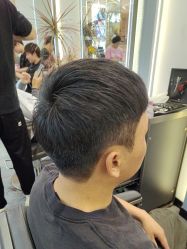 -苏奇发型·烫发染发