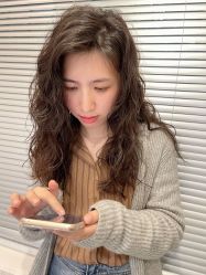 -水灵珑美容造型中心