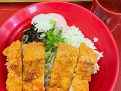 温泉蛋炸鸡排丼-食其家·牛丼咖喱(广元西路店)