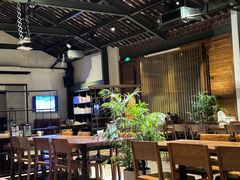 -喜洲吧·江畔老船厂·庭院餐厅(喜临院店)