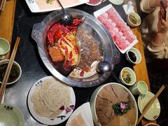 -大龙辣火锅·龙虾·烧烤(湖滨新天地店)
