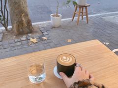 -Onirii Coffee(长乐路店)