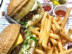 -The Habit Burger Grill 哈比特汉堡(爱琴海店)