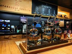 -星巴克臻选(国贸商城首店)