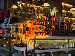 -顽啤熊·酒客酒馆(苏城夜景必选店)