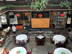 -蔼若春.传承三十年云南菜(金碧公园店)