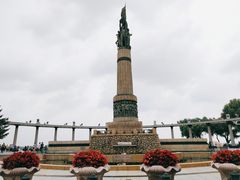 -人民防洪胜利纪念塔