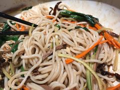 鸡丝凉米线-云海肴·汽锅鸡·云南菜(美罗城店)