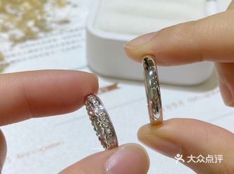 收藏提醒 更懂你们审美的小众情侣对戒