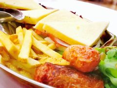 澳洲和牛三明治-悦禧耕岛酒店·指月坞餐厅·旺山特色农家乐