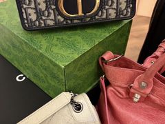 -小飞侠奢侈品回收 寄卖 养护(宝山宝龙广场店)