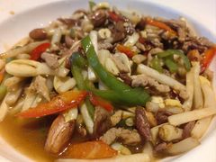 -头上红煨盐鸡·非遗院子餐厅