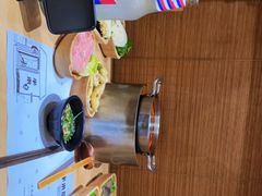 -独食火锅·半米屋台(直营总店)