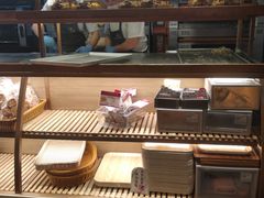 面包甜点陈列柜-山崎面包(静安久光店)