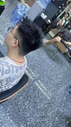 -藤野造型专业烫染接发