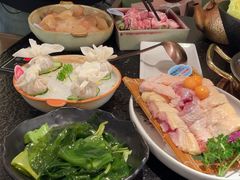 -得意咚瓜·顺德鱼生·冬瓜火锅(深圳首店)