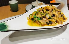 Lemon Duck Salad