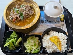 -老娘舅餐厅(黄龙体育中心店)