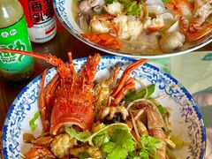 -霆记海鲜·只为这碗面(滨江店)