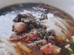 -矮子粉店1985·长沙米粉(湘春路店)