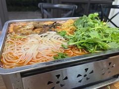 -在巷子里的烤肉店·螺蛳粉烤鱼·牛蛙(和美城店)