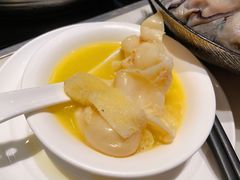 银耳椰青海底椰汤底配花雕本地鸡-一哥澳门豆捞·澳门风打边炉(高德置地店)