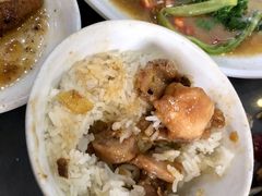 滑鸡蒸饭-品香排骨饭(羊官路店)