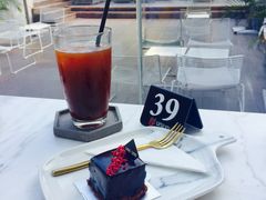 -UNI UNI(环亚凯瑟琳店)