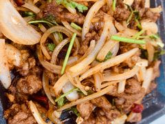铁板孜然羊肉-大眼锅贴饺子(河西店)