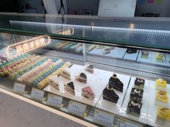 面包甜点陈列柜-麦雪尔甜品·生日蛋糕(新街口旗舰店)