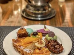 -圣丰索菲特·2 On 988 Café 自助餐厅
