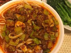 新疆炒米粉-巴扎美食·新疆菜·西域歌舞表演餐厅(新疆大厦店)