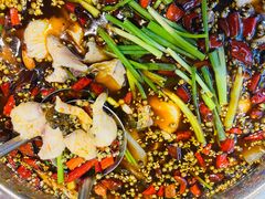 -乡土特色.冷锅鱼.牦牛肉汤锅