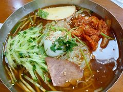 -天海石板屋家常菜(枣园店)