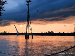 -人民防洪胜利纪念塔