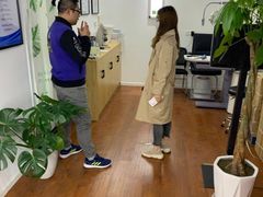 -视野联行眼镜•蔡司•依视路(温江店)