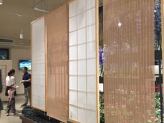 -唯爱KTV聚会餐厅(仙林东城汇店)