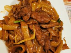 干炒牛河-稻香酒家·34年老字号·港式粤菜(汉街店)