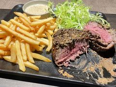 -九月里.自由花园餐厅