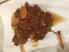 -闫府私房菜(经四路万达店)