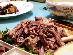 -鹊华居·地道鲁菜·海鲜·融合味(大明湖店)