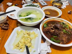 -山里人家土菜馆(茅山店)