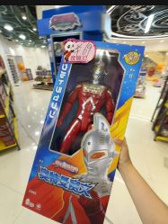 -卡通派潮品玩具折扣仓(青岛新城吾悦广场店)