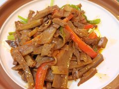 五花肉烧笋-长春观斋补堂素菜馆