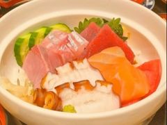 -小山日本料理(兴业太古汇店)