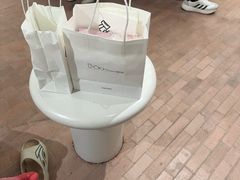 -喜茶(迪士尼小镇DP店)
